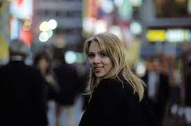The star of lost in translation is scarlett johansson as she plays the young wife to giovanni ribisi's character john. Scarlett Johansson Photos Including Production Stills Premiere Photos And Other Event Lost In Translation Movie Scarlett Johansson Movies Scarlett Johansson