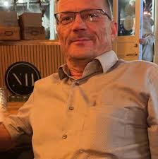 内容中有“Lars Vestergaard”的用户