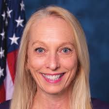 Max Rutkowski's Instagram, Twitter & Facebook