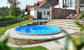 Die Eigene Poolllandschaft Im Grunen Der Perfekte Ort Zum Abschalten Pool Sommer Entspannen Gartenpools Kleine Hinterhof Pools Schwimmingpool Garten