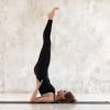 Your feet should be directly above your head and you can rest them on the insides of the straps. 1