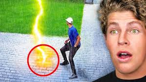 2 Reacciones en La Descripción