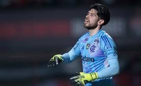 Flamengo ainda não renova com Rossi, negociações travam e goleiro pode assinar com outro clube no meio do ano