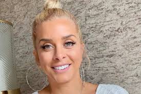 Robyn Dixon Debuts “New Hair,” and Of Course, It's Gorgeous