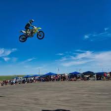 Alex harvill was at the moses lake airshow in washington, where spectators were recording his the grant county coroner said that harvill, 28, was attempting a practice jump when the crash. 2bu8wt3nyu46 M