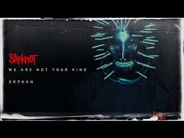 Ku bersinar seperti lilin dalam kegelapan. Orphan Lirik Lagu Terjemahan Bahasa Indonesia Slipknot