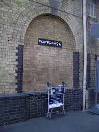 King S Cross Station In London Which Was The Set Used For Filming In The Harry Potter Movies Has N Harry Potter Platform Harry Potter Train St Pancras Station
