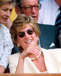 princess diana style 👑 (@princessdianastyle) • Instagram photos and videos