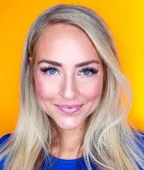 Emily Wieczorek's Instagram, Twitter & Facebook