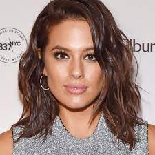 Love Ashley Graham Here Are 9 Other Body Positive Activists You Should Follow Too Hair Styles Long Bob Hairstyles Beauty
