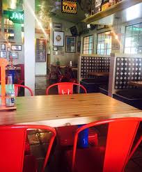 Wood Restaurant Table Tops With Colorful Metal Chairs Mntimeworn Com Jakestexmex Reclaimed Wood Tabl Woods Restaurant Oak Table Top Restaurant Table Tops