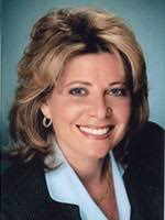 Stacy Ritter's Instagram, Twitter & Facebook