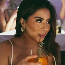 Iris Tabora's Instagram, Twitter & Facebook