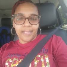 Melvina Pratt's Instagram, Twitter & Facebook