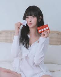 ㅇㅇㅎ) 콘돔 모델이 된 고말숙.jpg - 유머움짤이슈 - 에펨코리아