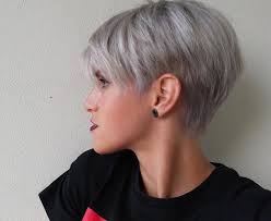 Visualizza altre idee su capelli, tagli di capelli, acconciature. Tagli Capelli Donna