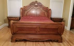 Collezione Europa King Sleigh Bedroom Set With Night Stands And Dresser Sleigh Bedroom Set Bedroom Set Modern Bedroom Furniture