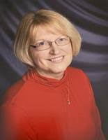 Amber Lindke's Instagram, Twitter & Facebook