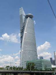 Der fernsehturm menara in kuala lumpur verspricht eine großartige aussicht über die ganze stadt. Menara Telekom Kl Office