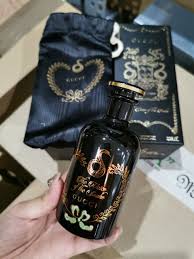 For the details, she wielded nyx's white liquid liner and a black liner. Gucci The Voice Of The Snake Mua Ban Trá»±c Tuyáº¿n Ná»¯ Vá»›i Gia Ráº» Lazada Vn