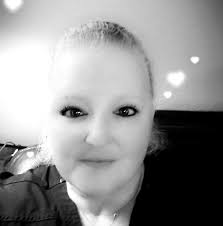 Family-friendly restaurants for large groups?