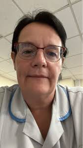 Do people with heat sensitivity sweat from hot drinks?