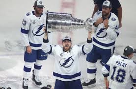 Бвс 28 fo% 46.3% бол 2/3 мш 16 хиты 26 блок 9 при 6. Tampa Bay Lightning Grading The Erik Cernak Extension As Bolts Lock Up Another Piece