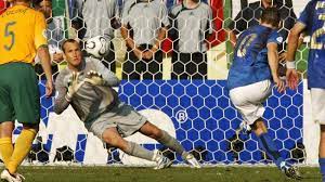 Directed by rolf de heer, peter djigirr. Quando Totti Porto L Italia Ai Quarti Di Finale Dei Mondiali Video Siamo La Roma