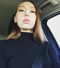 Deeanna May's Instagram, Twitter & Facebook