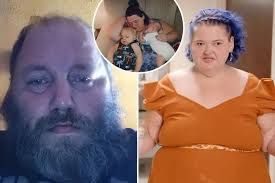 Letting Amy do all the mother work for the boys while he's playing video  games >Quits his job >Controlled his wife's money >Goes out with Amy every  day >Not giving her space >