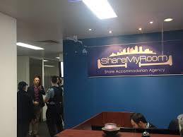 queenbee (@queenbe91058798)