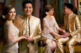 Beda atau enggak nih menurut klovers? Heboh Billy Syahputra Dan Amanda Manopo Pakai Baju Pengantin Bakal Menikah Rancah Post
