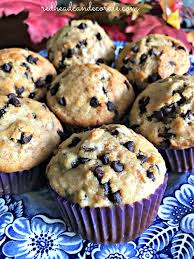 Raisin Bran Chocolate Chip Muffins Redhead Can Decorate Recipe Chocolate Chip Muffins Chocolate Chip Muffin Recipe Semi Sweet Chocolate Chips