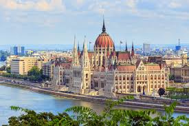 Fie ca esti un adevarat aventurier insetat de cunoasterea. Ghid Turistic Complet Pentru O Vacanta In Budapesta