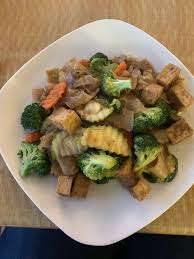 Thai kitchen porterville • thai kitchen porterville photos • thai kitchen porterville location • thai kitchen porterville address • Pad Thai Thai Restaurant Lemoore California Restaurant Happycow