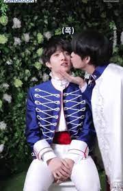 See more ideas about taekook, bts vkook, bts boys. Vkook Bts Gif Vkook Bts Kissoncheeks Discover Share Gifs Bts Kiss Taekook Vkook Bts