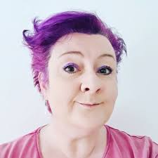 Amanda Hemmings (@hemm759)