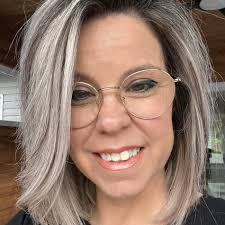 🤩 Une fois de plus, notre Directrice Artistique, Danyelle Bachand, est  synonyme d'inspiration et de courage ! C'est une grande fierté de te voir  t'envoler vers les Philippines pour vivre l'expérience Survivor