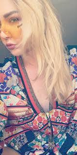 Kimberly Horan's Instagram, Twitter & Facebook