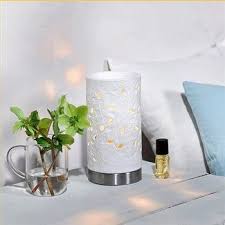Lampe Diffuseur De Parfum Clairiere Avec Images Lampe Diffuseur De Parfum Diffuseur Parfum Diffuseur