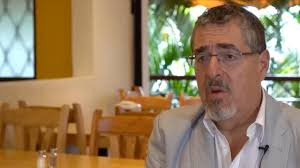 Está "en curso" un golpe de Estado contra Bernardo Arévalo en Guatemala?