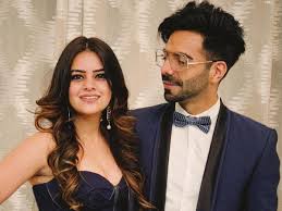 Aparshakti khurana shares an adorable throwback picture aparshakti khurana's latest throwback picture on instagram is sure to bring a. Exclusive Aparshakti Khurana Wife Aakriti Ahuja Are Expecting Their First Child Pinkvilla
