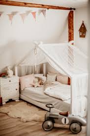 Wunderschones Hausbett Im Kinderzimmer Kinder Zimmer Kinderzimmer Fur Madchen Hausbett