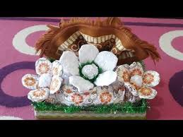 Tutorial Cara Membuat Hantaran Dari Mukena Menjadi Bunga Youtube Bunga Kreatif Hadiah Perkawinan