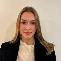 100+ perfiles de «Elsa»