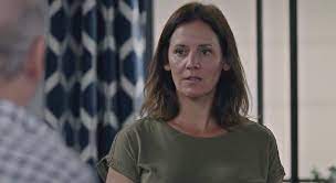 14 octobre 201525 octobre 2018 arthur plus belle la vie. Exclu Plus Belle La Vie Un Incendie Au Bar Francois Succombe A Sophie Laetitia S Eloigne De Sebastien Infos Pblv Stars Actu