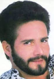 Excelente dupla Salsera, FRANKIE RUIZ y PAQUITO GUZMÀN... Salsaludos mi  gente 👏🎙🎵👏🎙