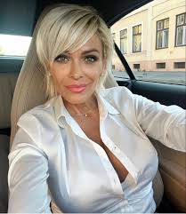 Mature Women dating