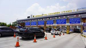 Gambar tahun baru 2021 dan kata kata ucapan selamat disertai do'a, puisi bahasa indonesia dan inggris yang bisa kalian gunakan sebagai caption gambar, do'a, puisi dan kata ucapan selamat tahun baru 2021 bahasa indonesia dan inggris yang akan dibagikan ini bisa kalian gunakan sebagai. Jasa Marga Puncak Arus Mudik Libur Tahun Baru 31 Desember 2020 Puncak Arus Balik 3 Januari 2021 Warta Kota