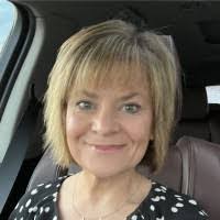 Lydia Faulkner's Instagram, Twitter & Facebook